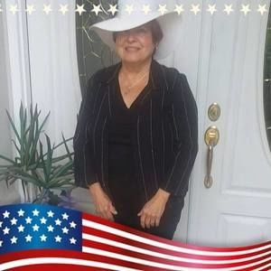 Meet your Posher, Annette